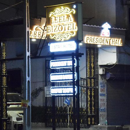 Leela Bizotel Junagadh Buitenkant foto
