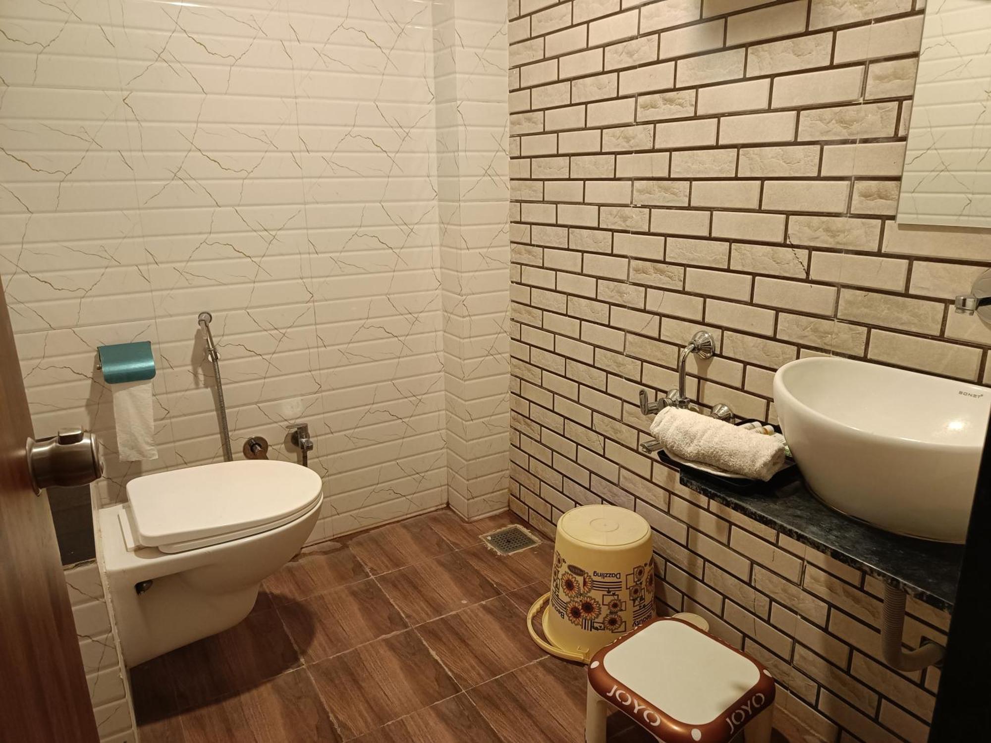 Leela Bizotel Junagadh Kamer foto